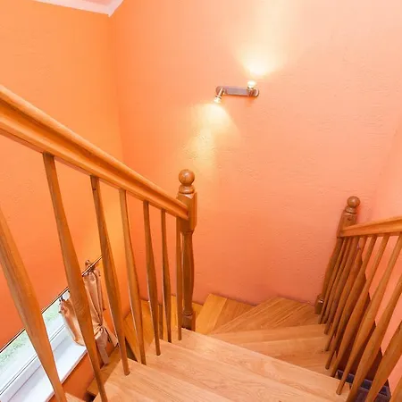 Holiday House Kurnik By Renters * 쿠크제보
